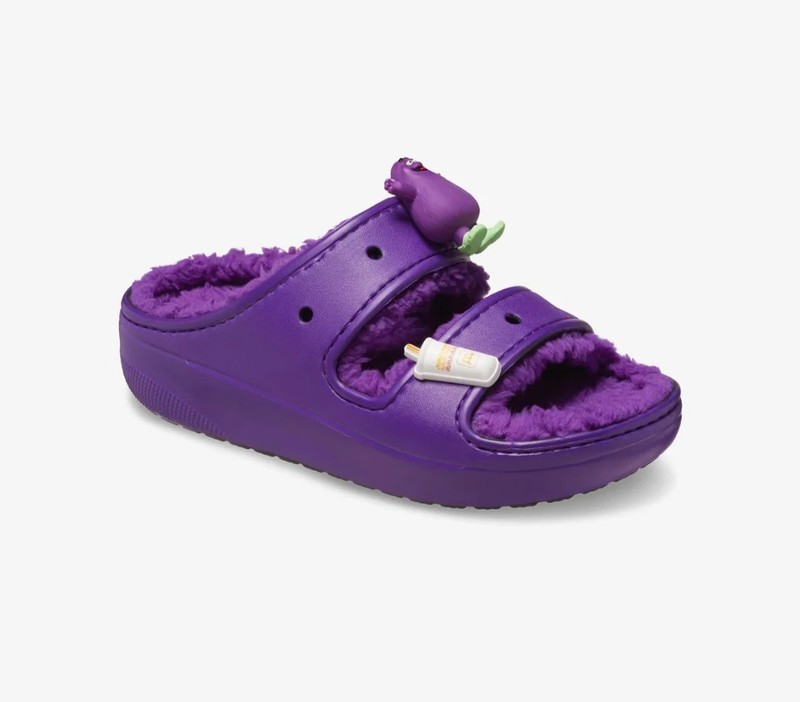 Lavender crocs deals with fur
